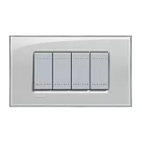 placa rectangular 4 modelo living light. terminacion gris hielo bticino ref lna4804kg