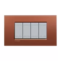 placa rectangular 4 modelo living light. terminacion brick bticino ref lna4804rk