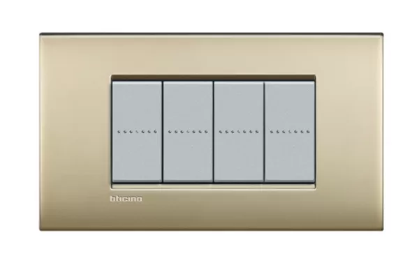 Placa Air 4 Modulos. Color Oro Satinado Modelo Living Light Bticino Ref Lnc4804of