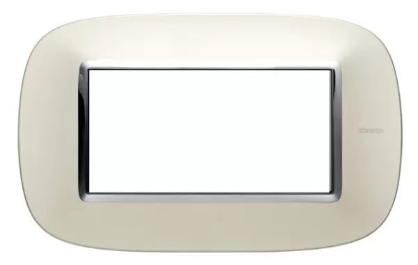 Placa 4 Modulo. Color Plata Satinada Estilo Eliptica Bticino Ref Hb4804san