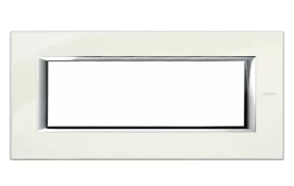 Placa 6 Modulos. Color Blanco Limoges Modelo Axolute Bticino Ref Ha4806bg