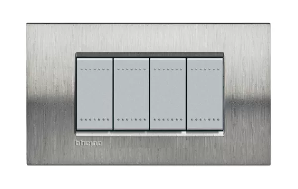 Placa Rectangular 4 Modelo Living Light. Terminacion Acero Cepillado Bticino Ref Lna4804acs