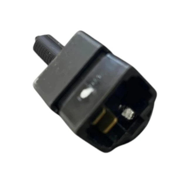 Switch de freno para suzuki spresso 2020 2025 1.0 Switch de freno para suzuki spresso 2020 2025 1.0